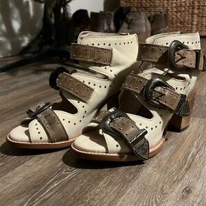 Freebird Violet Size 9